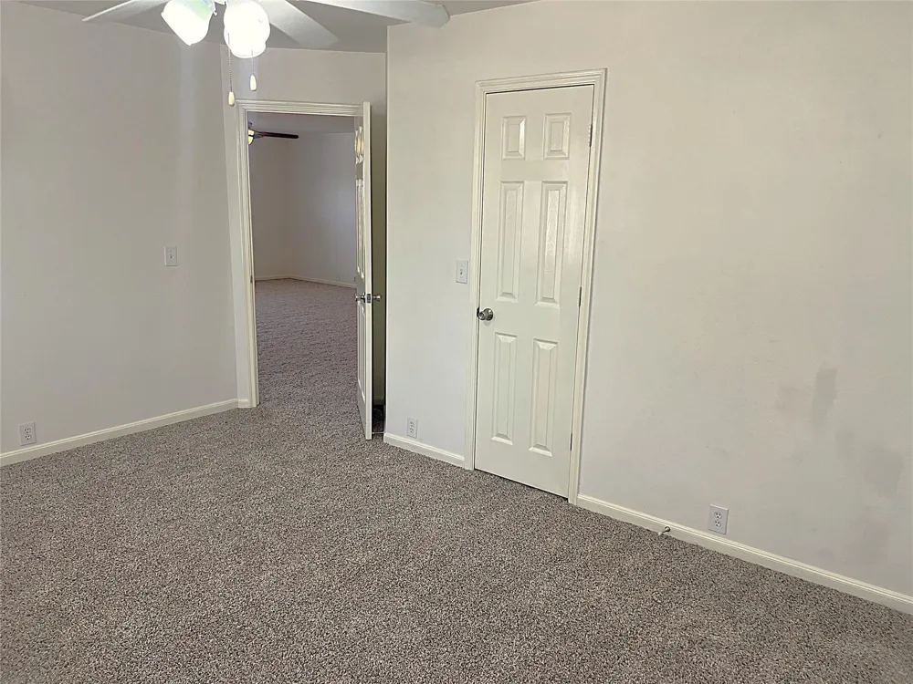 4714 Glencastle Court Houston, TX 77345