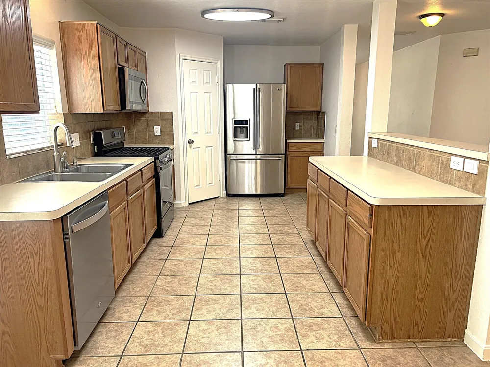4714 Glencastle Court Houston, TX 77345
