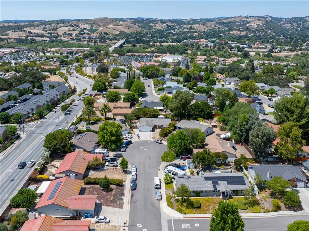 411 Palomino Lane Paso Robles, CA 93446