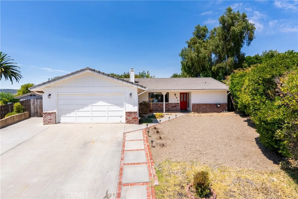 411 Palomino Lane Paso Robles, CA 93446