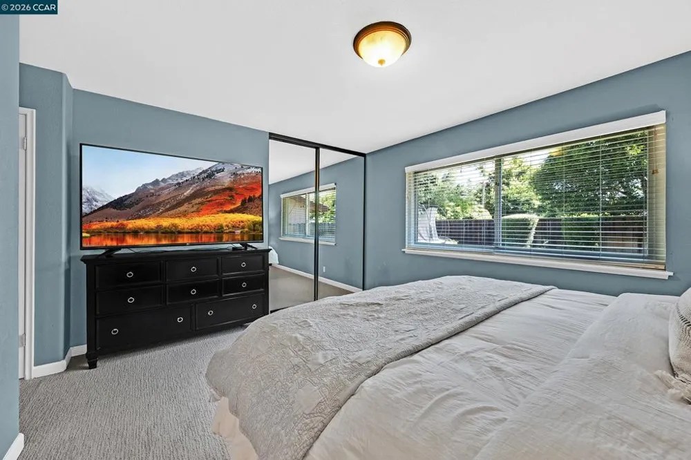8569 Wicklow Ln Dublin, CA 94568