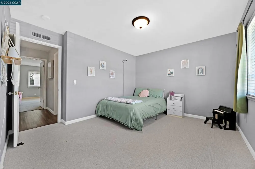 8569 Wicklow Ln Dublin, CA 94568