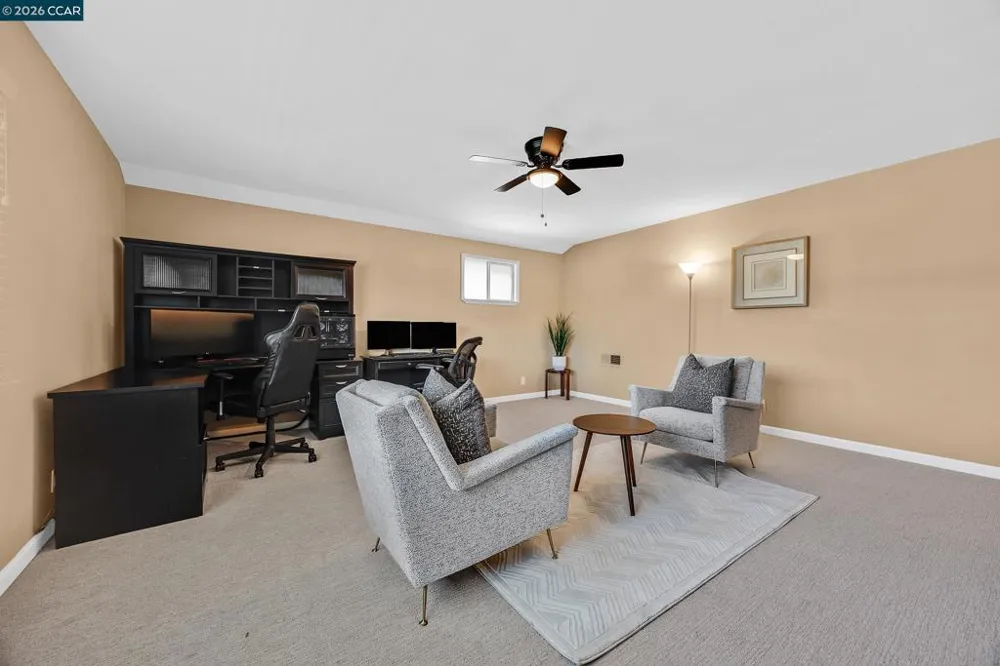 8569 Wicklow Ln Dublin, CA 94568