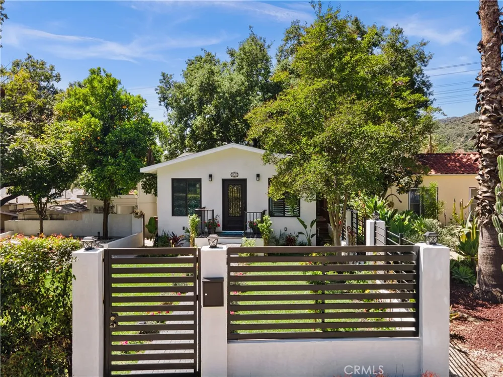 2427 Verdugo Glendale, CA 91208