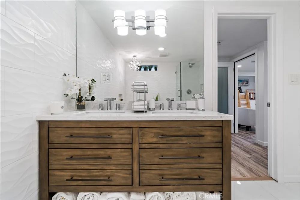 2427 Verdugo Glendale, CA 91208