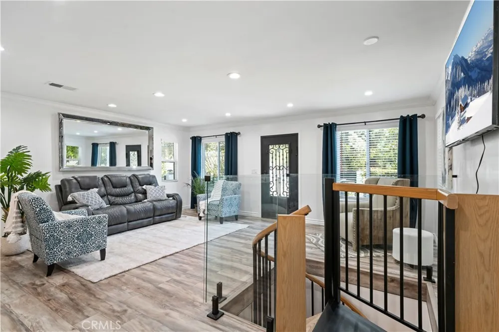 2427 Verdugo Glendale, CA 91208