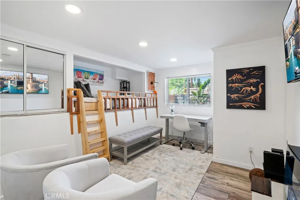 2427 Verdugo Glendale, CA 91208