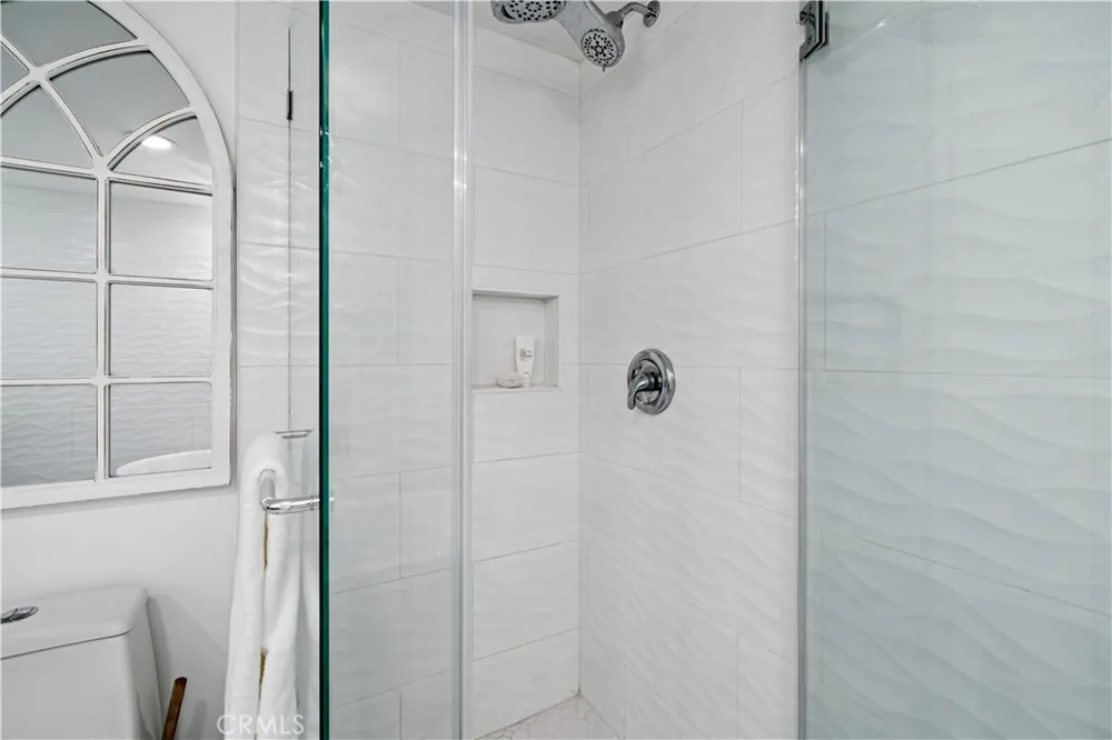 2427 Verdugo Glendale, CA 91208