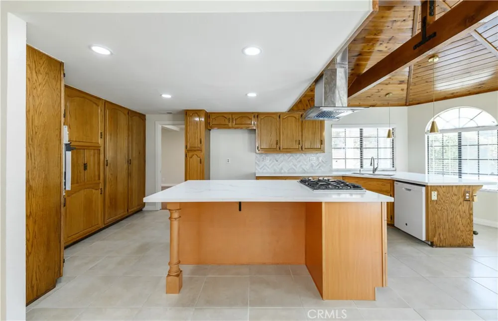 21786 Santaquin Drive Diamond Bar, CA 91765