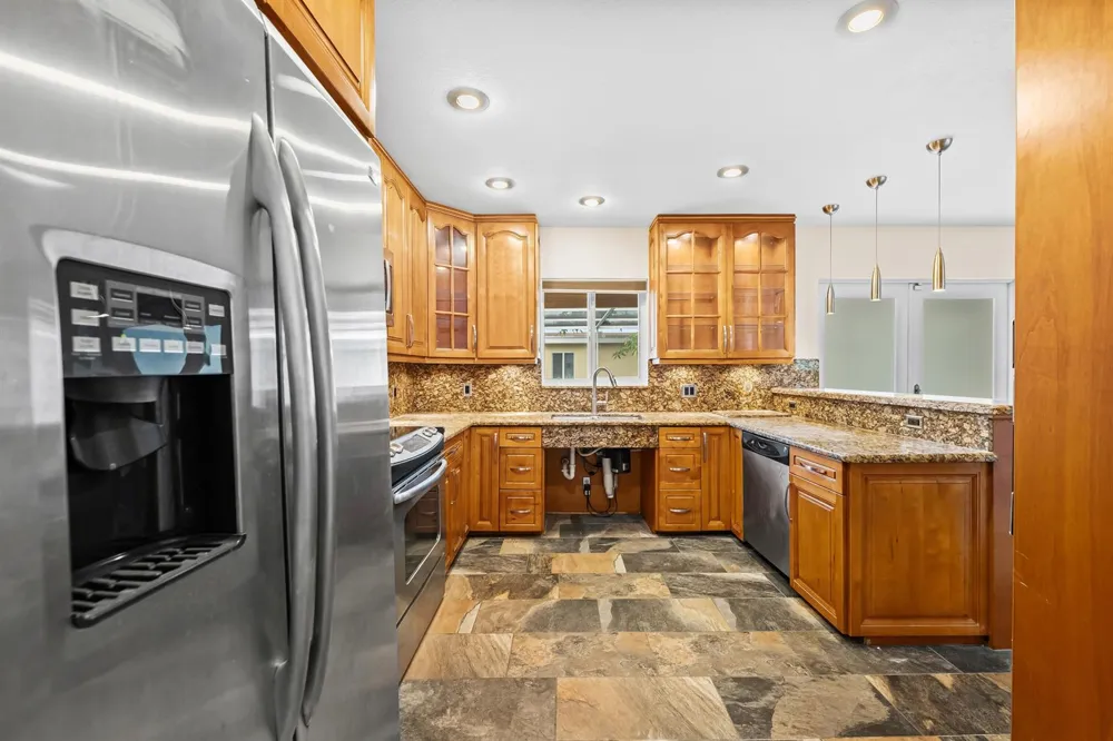 6981 SW 1ST COURT Margate, FL 33068