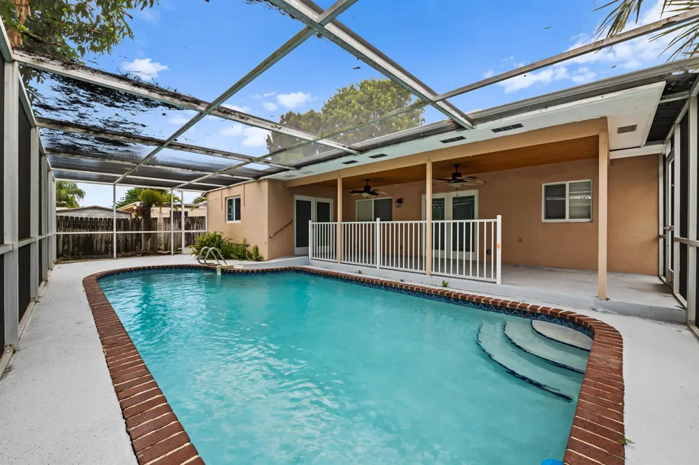 6981 SW 1ST COURT Margate, FL 33068