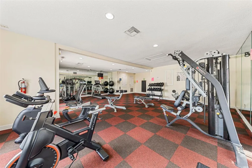 2035 DIXIE BELLE DRIVE #2035M Orlando, FL 32812