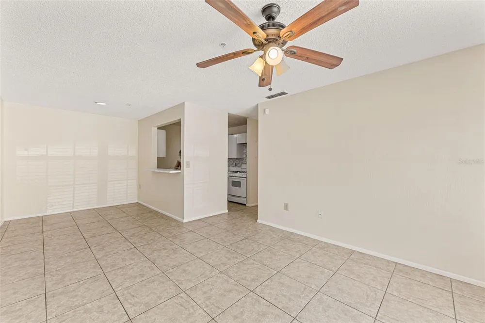 2035 DIXIE BELLE DRIVE #2035M Orlando, FL 32812