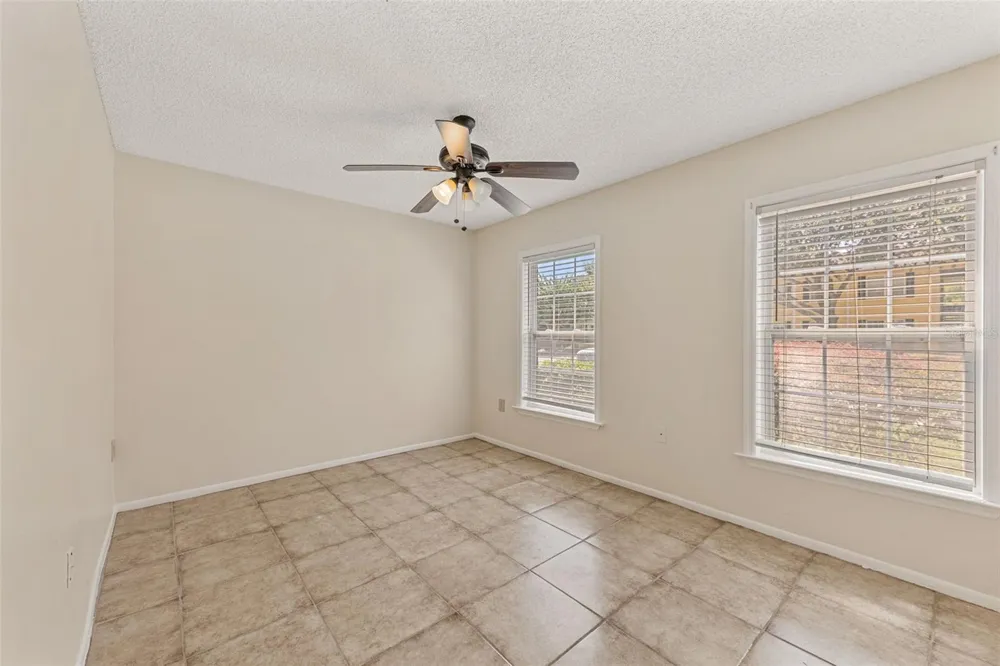 2035 DIXIE BELLE DRIVE #2035M Orlando, FL 32812