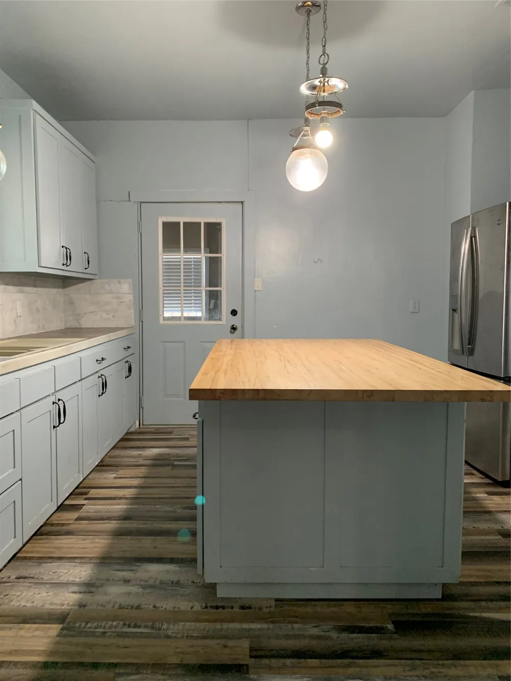 915 2nd Street Graham, TX 76450