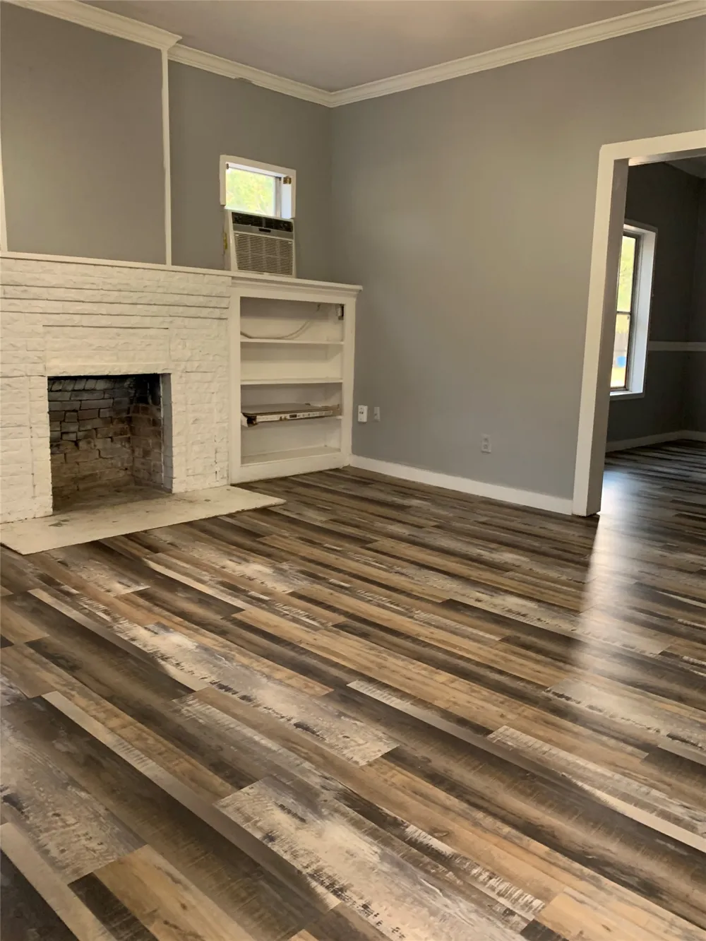 915 2nd Street Graham, TX 76450