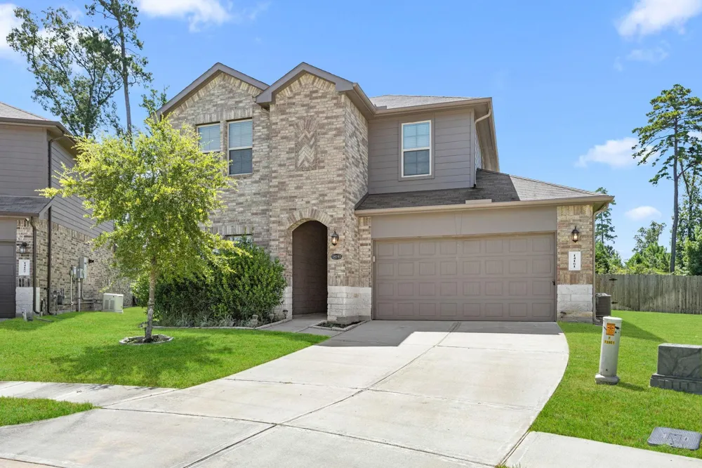 14161 Redwood Forest Trail Conroe, TX 77384