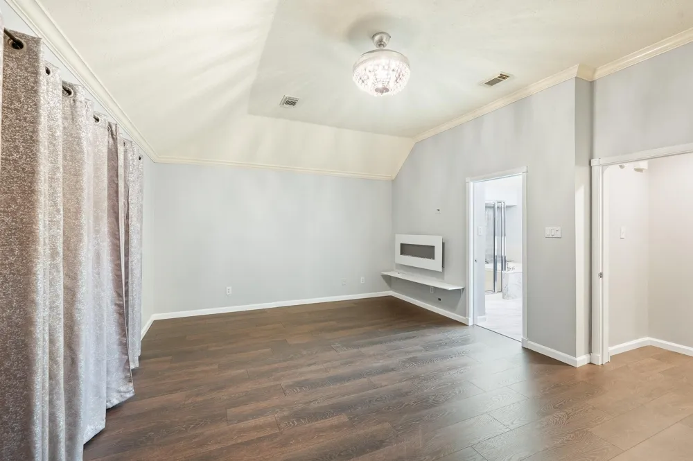 7624 Lone Meadow Court Houston, TX 77095
