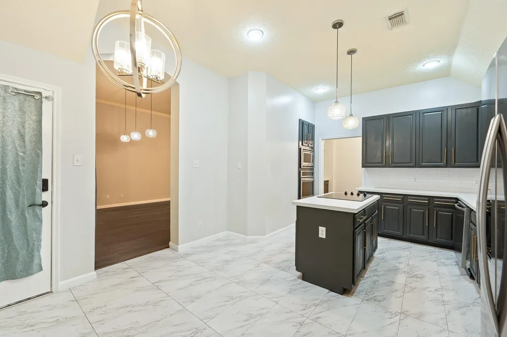 7624 Lone Meadow Court Houston, TX 77095