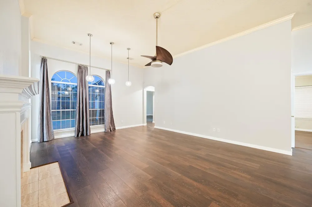 7624 Lone Meadow Court Houston, TX 77095