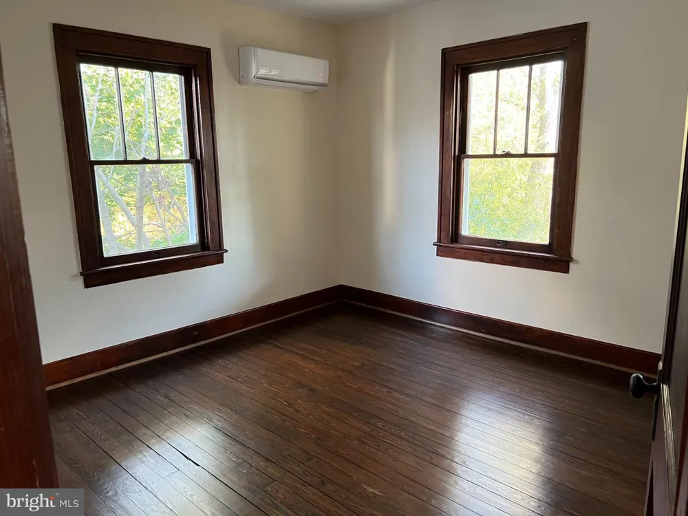 120 2ND AVENUE Ranson, WV 25438