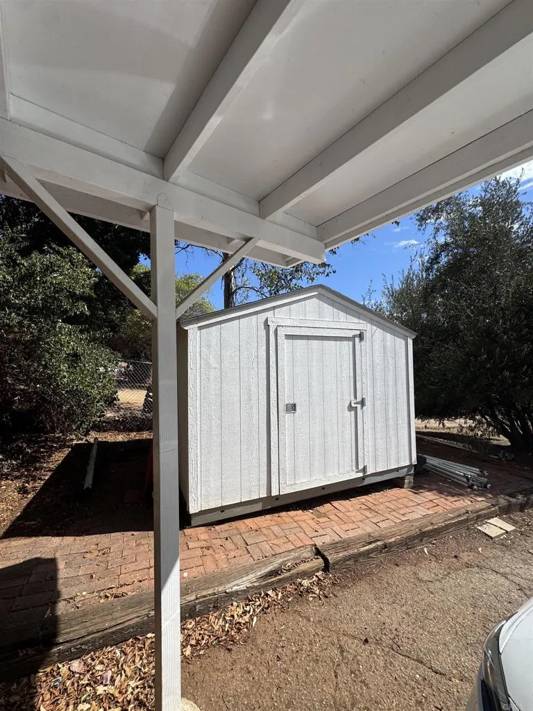 11556 Bridle Path Lane Lakeside, CA 92040