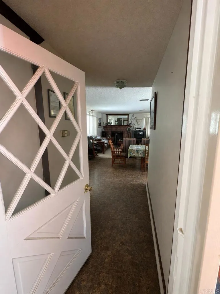 11556 Bridle Path Lane Lakeside, CA 92040