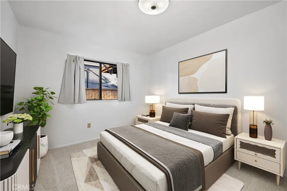 4695 Halaga La Verne, CA 91750