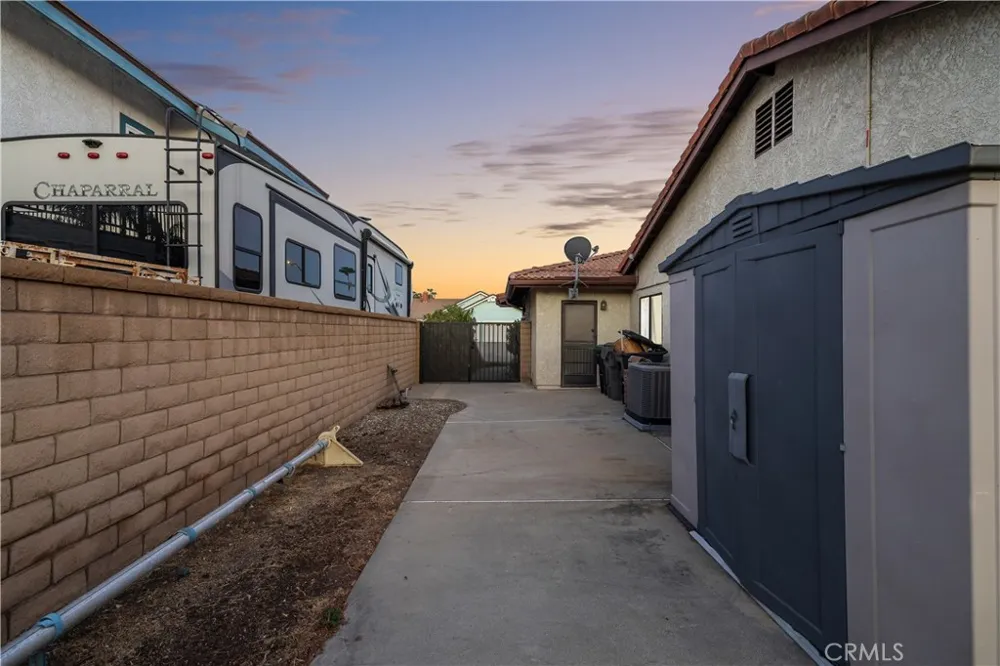 4695 Halaga La Verne, CA 91750