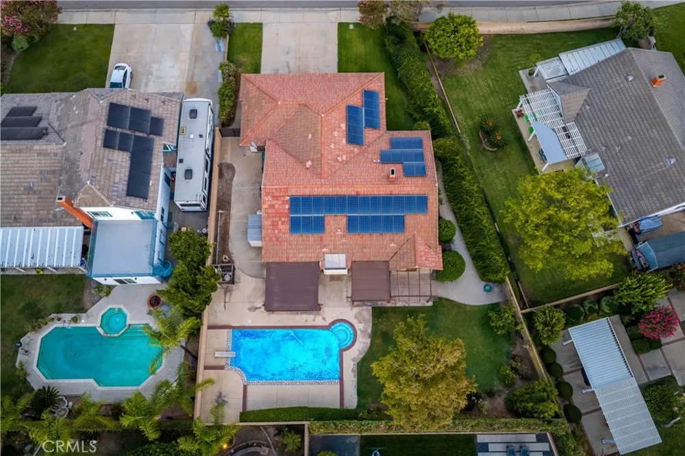 4695 Halaga La Verne, CA 91750
