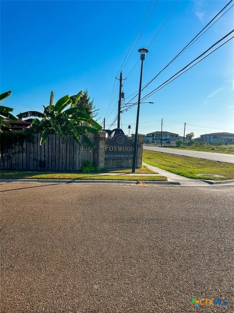 101 Alydar Drive Victoria, TX 77901