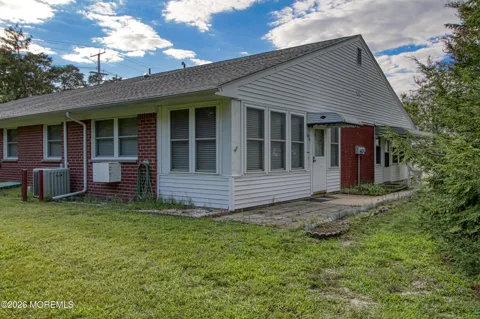 105 Hope Road #D