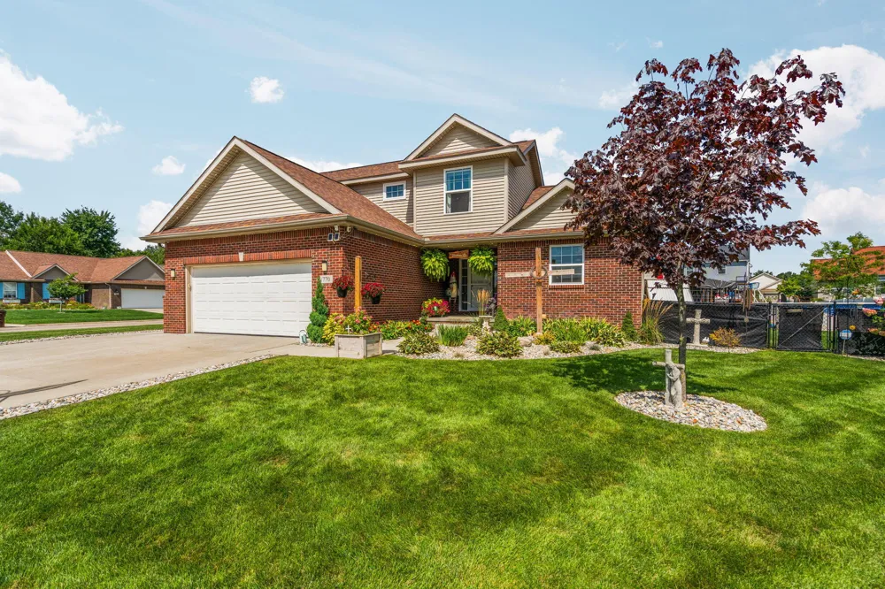 770 Eagles Nest Court Milan City, MI 48160