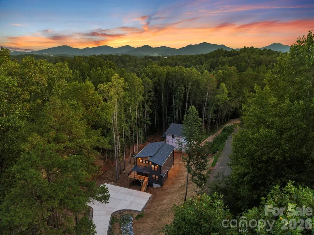 129 Quiet Woods Drive Leicester, NC 28748
