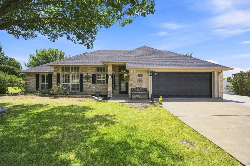 204 Cloverdale Street Hillsboro, TX 76645