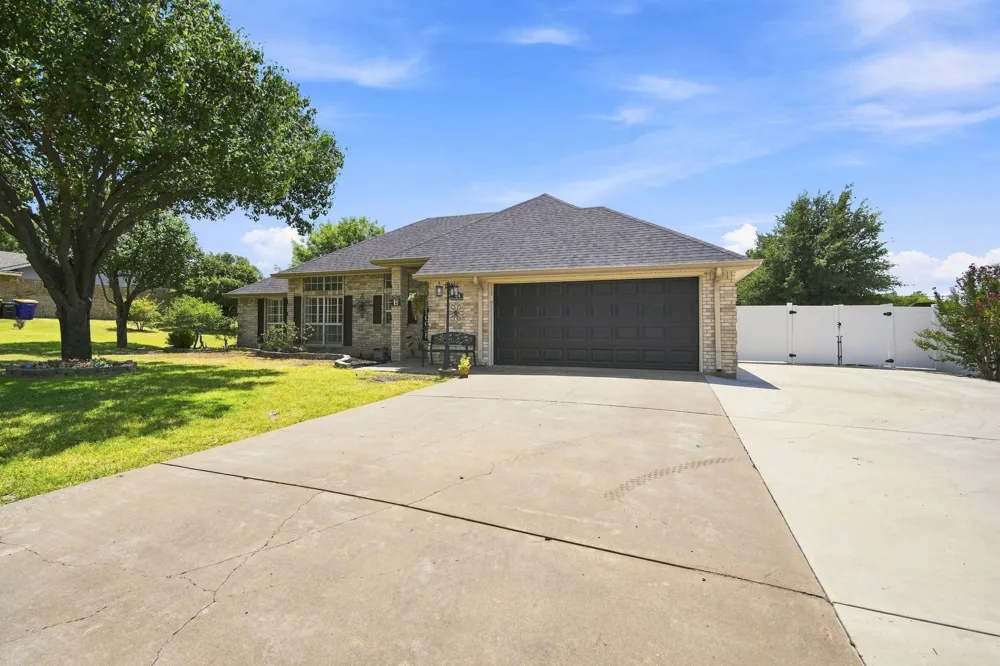 204 Cloverdale Street Hillsboro, TX 76645