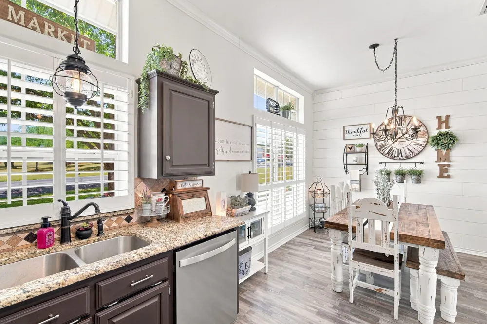 204 Cloverdale Street Hillsboro, TX 76645