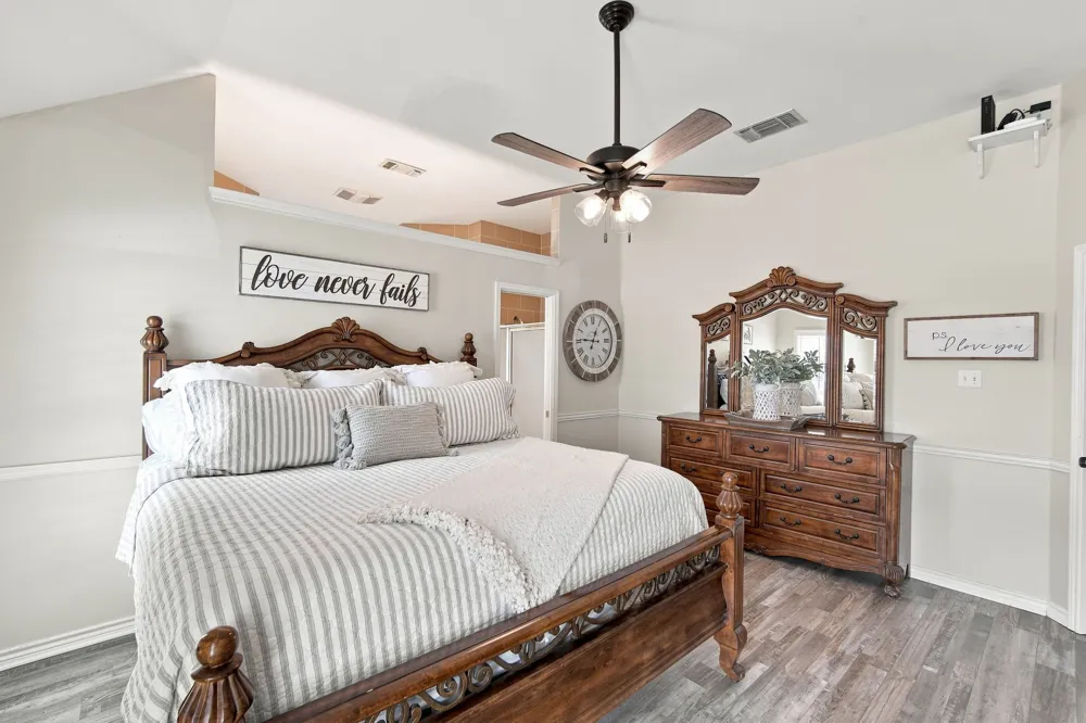 204 Cloverdale Street Hillsboro, TX 76645