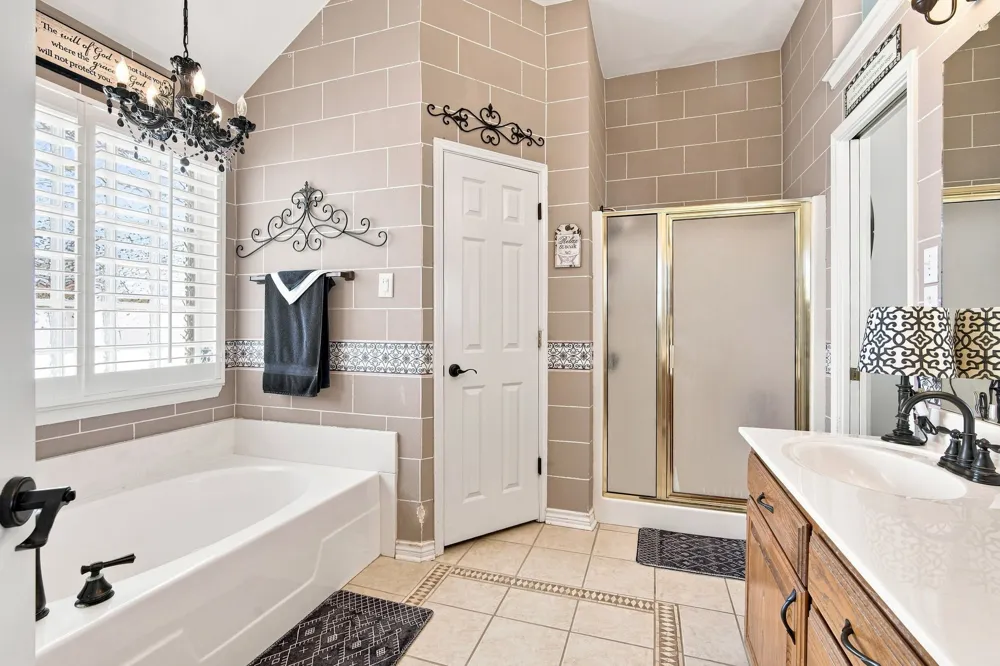 204 Cloverdale Street Hillsboro, TX 76645