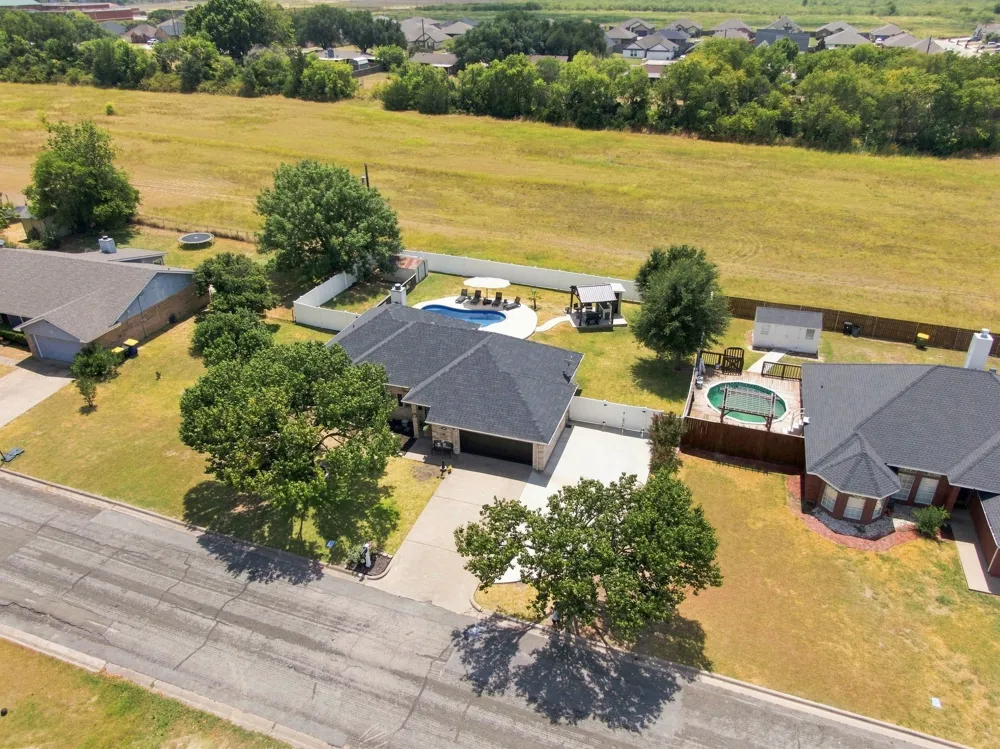 204 Cloverdale Street Hillsboro, TX 76645