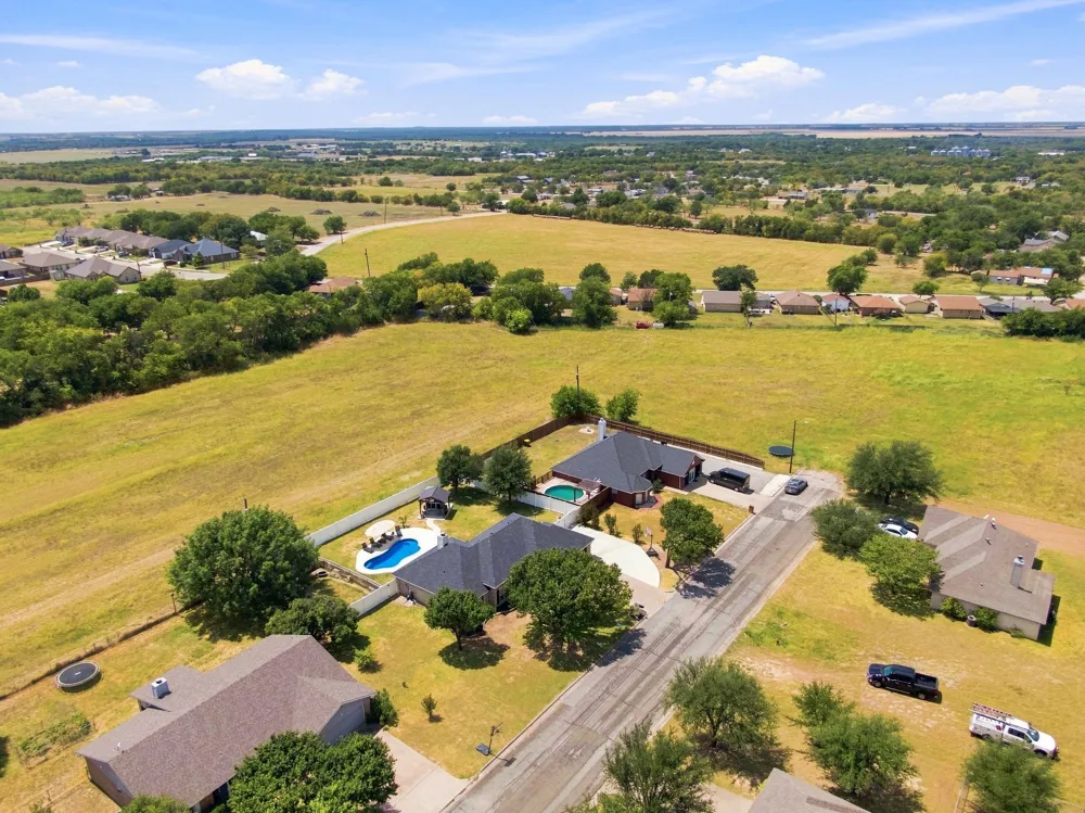 204 Cloverdale Street Hillsboro, TX 76645