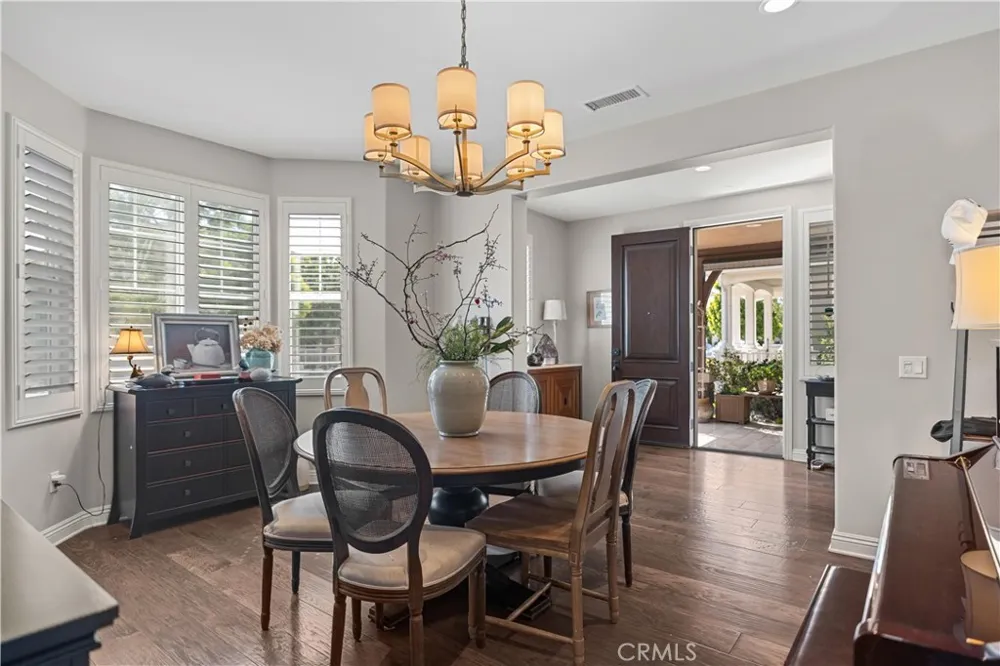 220 Barnes Tustin, CA 92782
