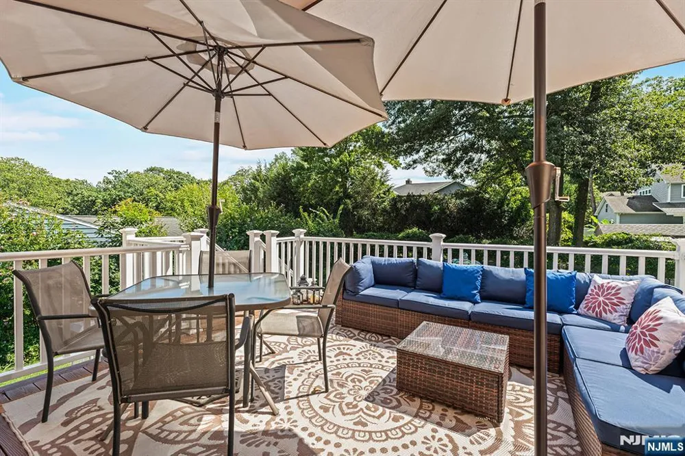 59 Outlook Street Butlerugh, NJ 07405