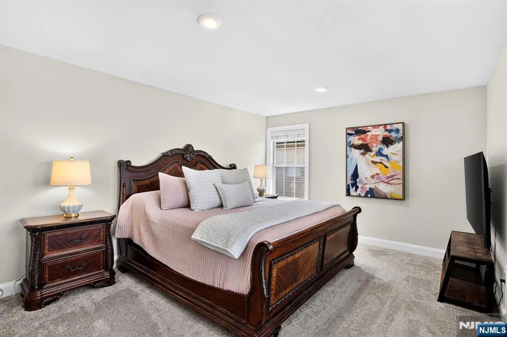 22 Hilltop Drive North Caldwell, NJ 07006