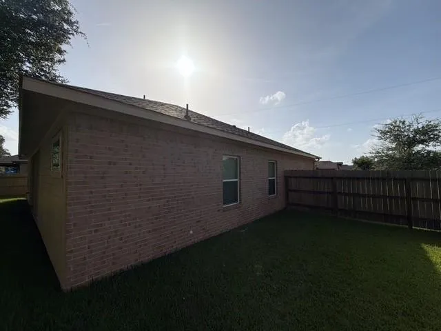 418 Pebble Drive Dayton, TX 77535