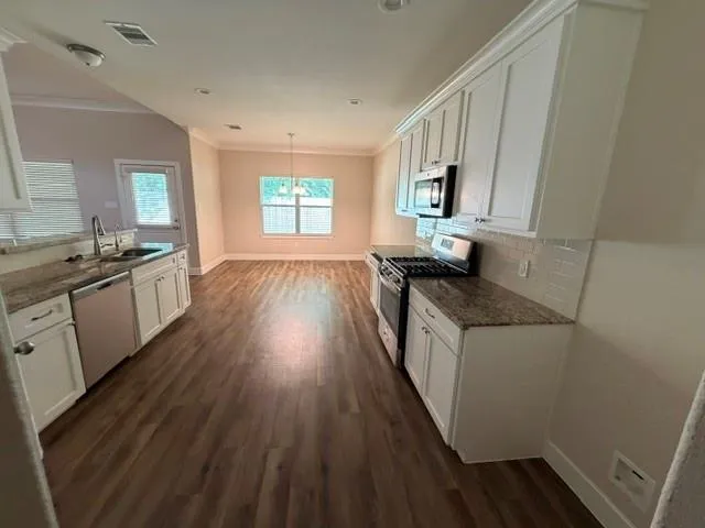 418 Pebble Drive Dayton, TX 77535