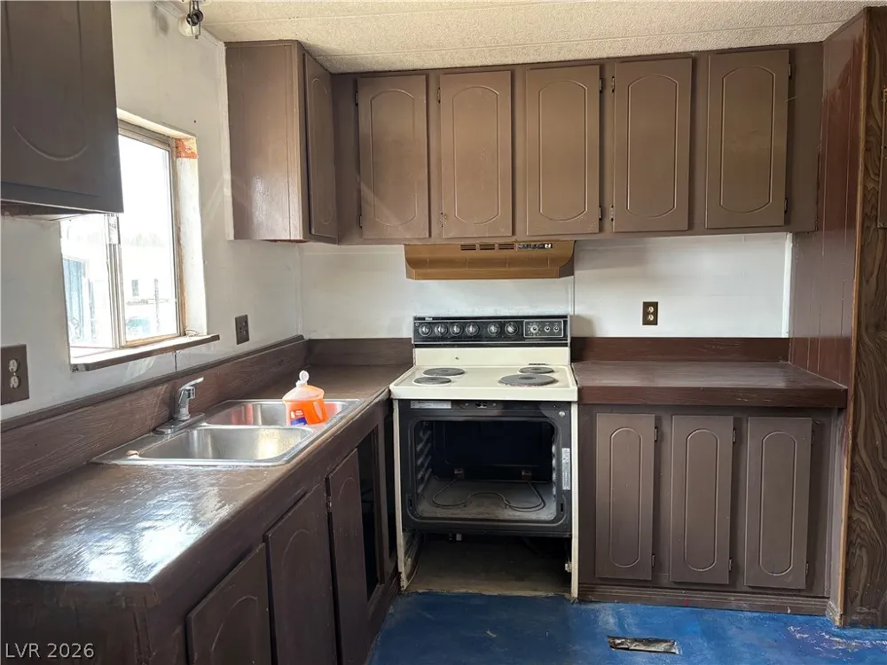 4920 S Vicki Ann Road Pahrump, NV 89048
