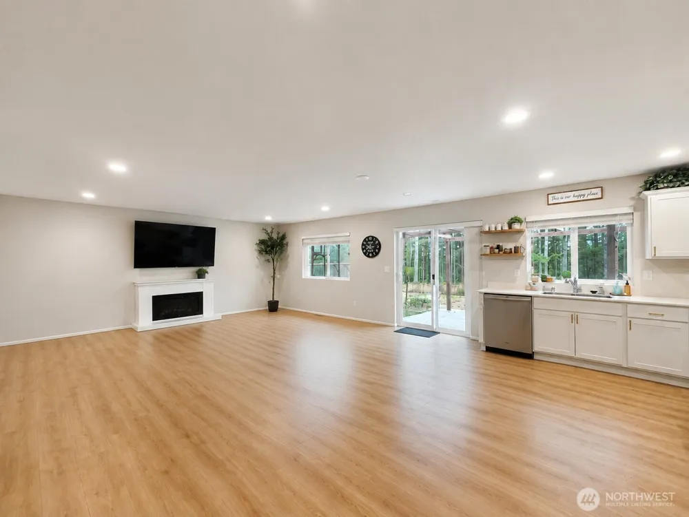 481 NE Ridge Point Boulevard Belfair, WA 98528