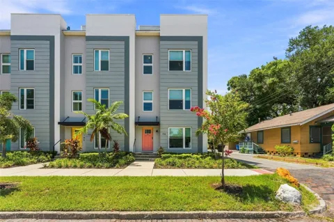 116 26TH STREET
