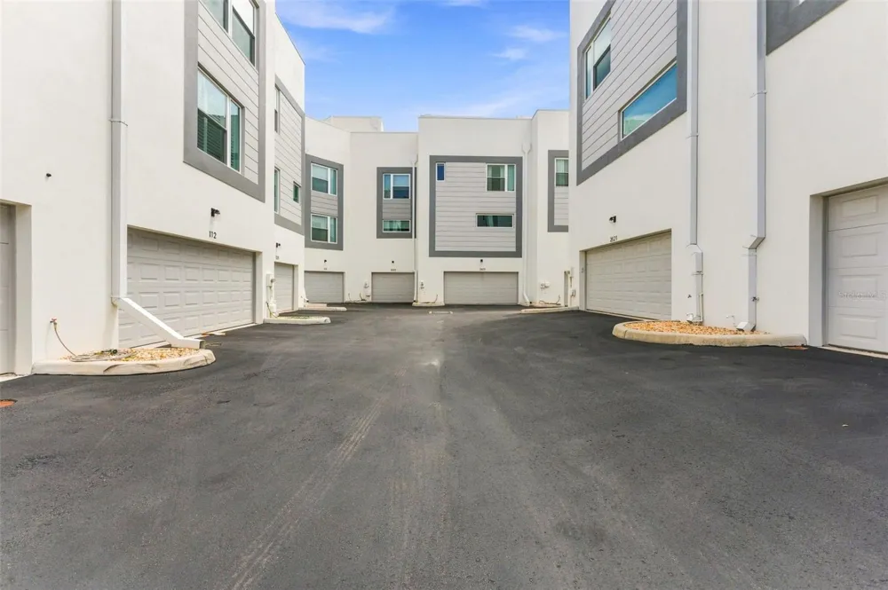 116 26TH STREET St Petersburg, FL 33713